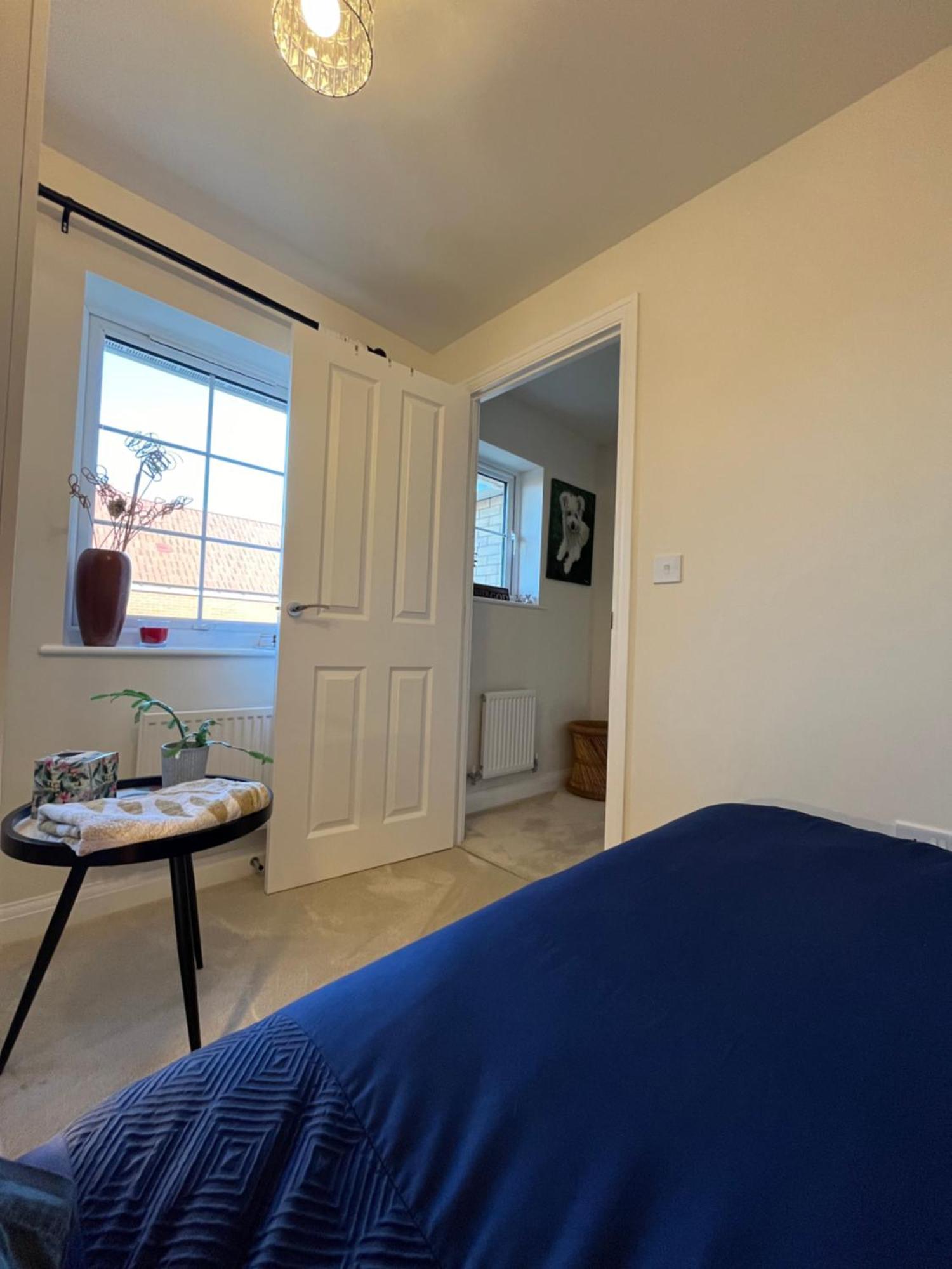 Single Room In Норуич Екстериор снимка